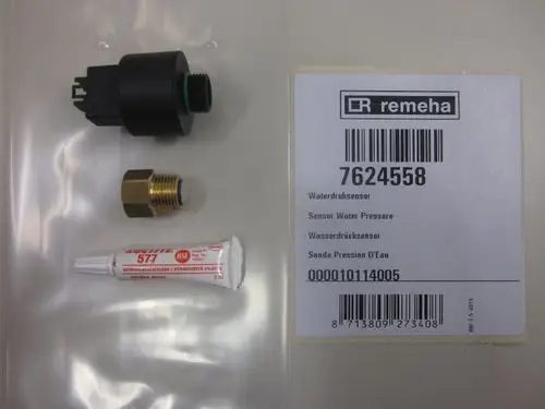 Produktelemente für einen Wasserdrucksensor der Marke Remeha, einschließlich eines Sensors, einer Verbindungsmutter und einer Tube Dichtpaste.